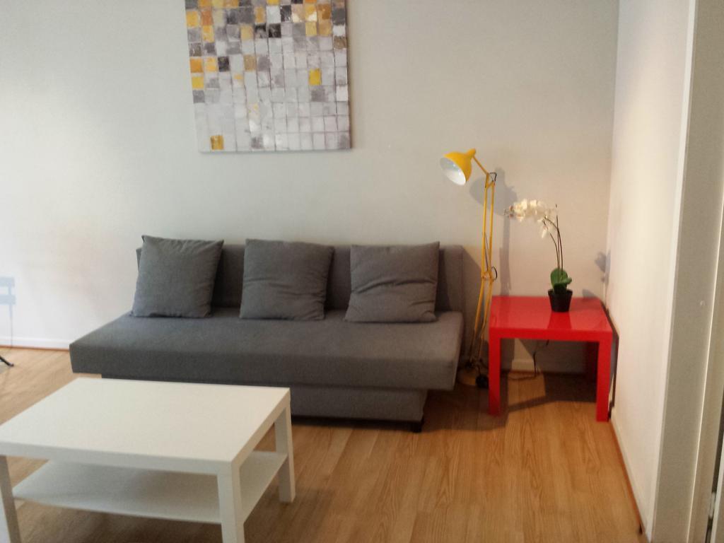 Central Yellow Apartment Брюссель Екстер'єр фото